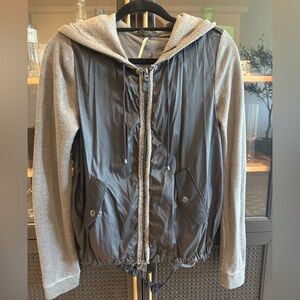Lightweight Hooded Jacket
